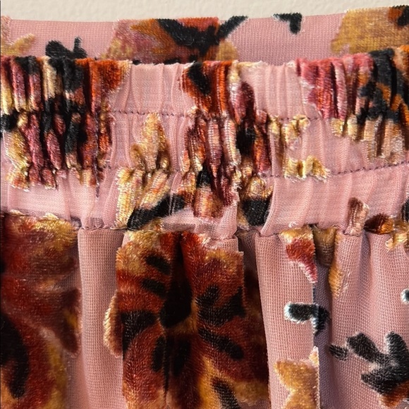 Urban Outfitters Pink Rust Gold Black Embellished Skirt Size M - Picture 4 of 8